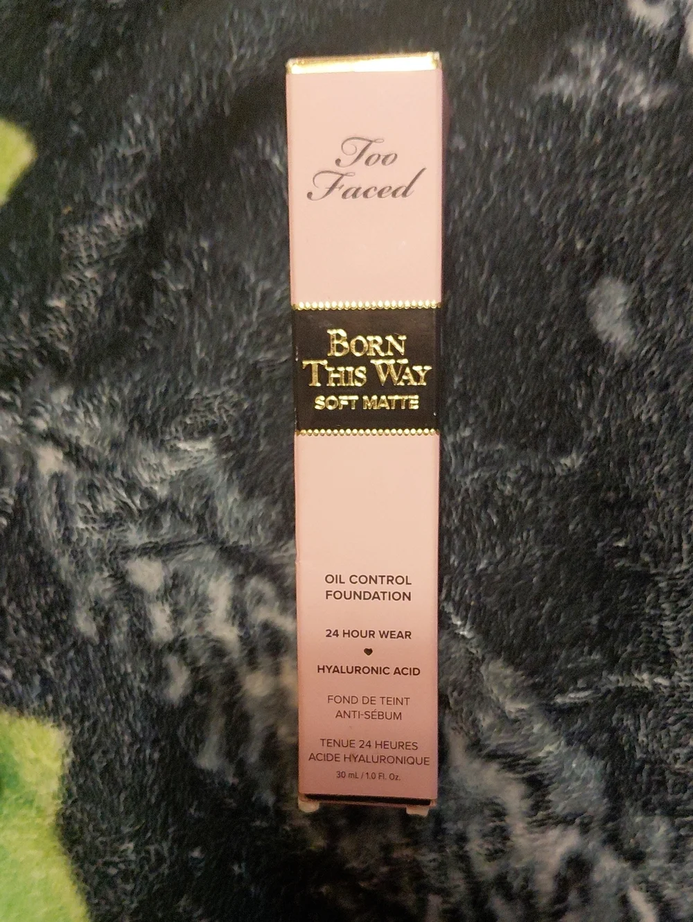 Too Faced Born This Way Soft Matte Oil Control Foundation - Light Pink Box